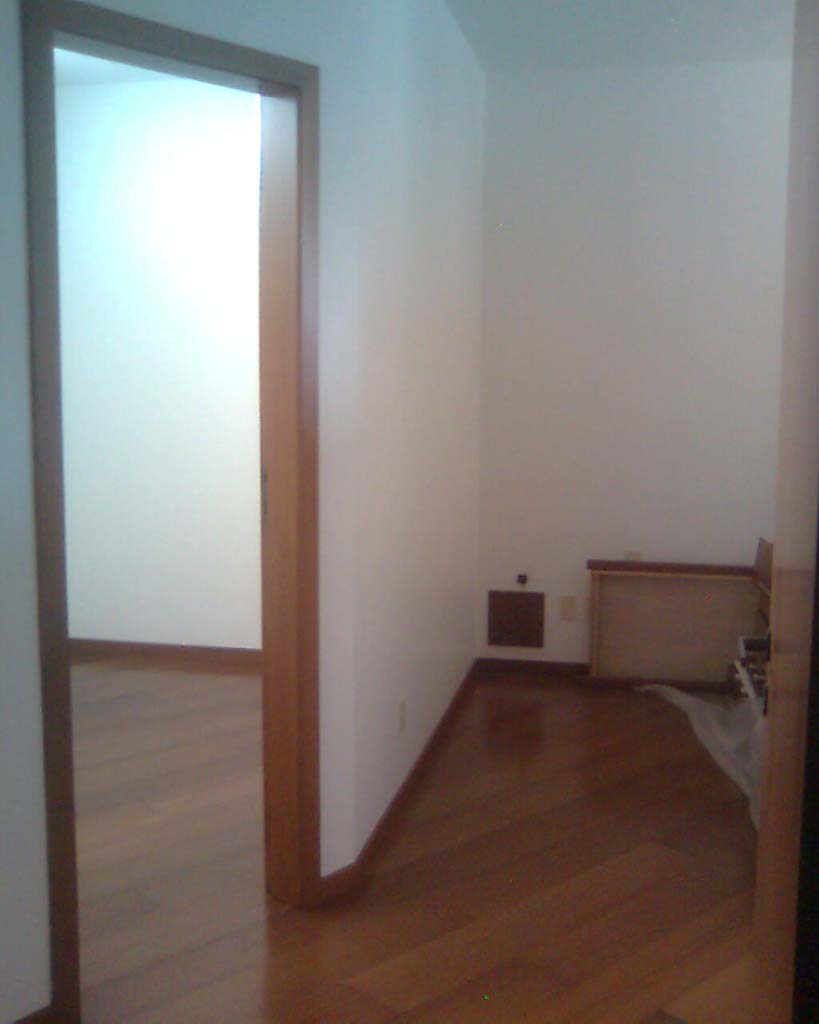 Closet da su�te principal.