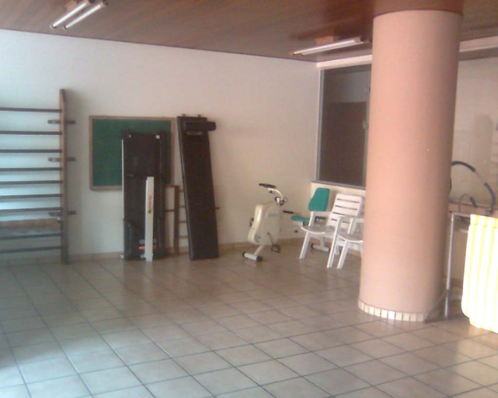 Sala de gin�stica do condom�nio.