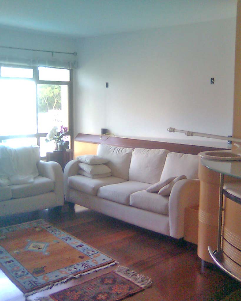 Sala do apartamento.